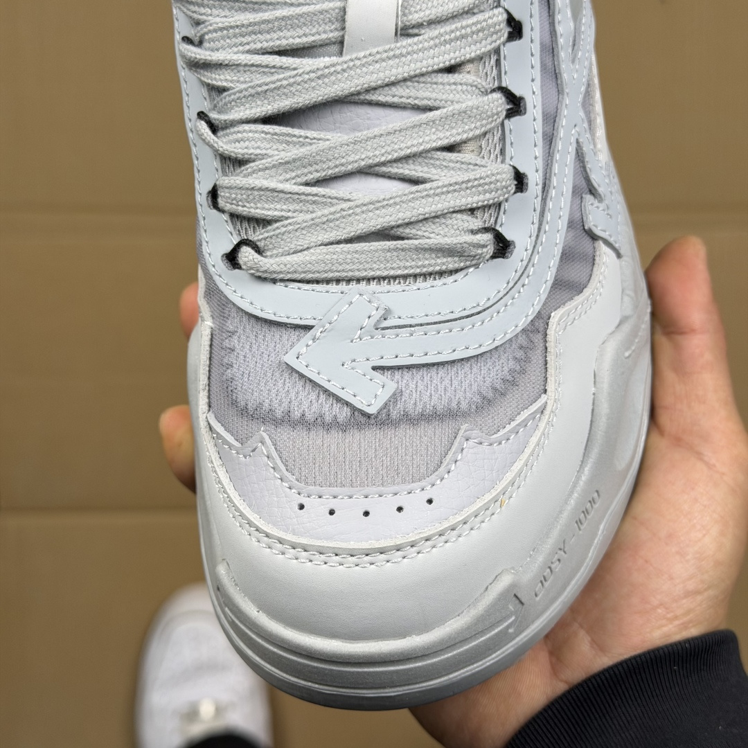 OW解构跑步鞋 OFF-WHITE ODSY -1000老爹风高端产物 原鞋购入 细节拉满 ①由全新磨具
