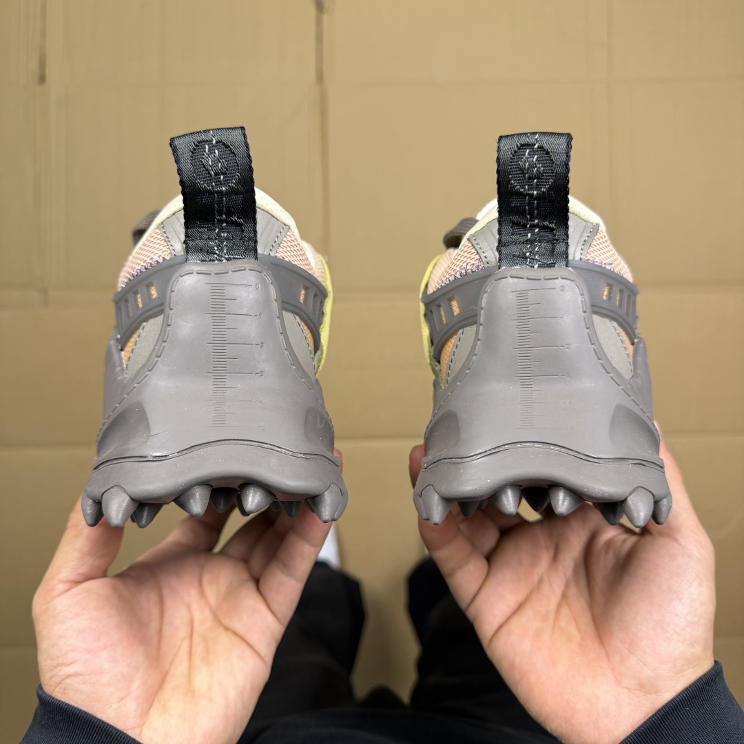 OW解构跑步鞋 OFF-WHITE ODSY -1000老爹风高端产物 原鞋购入 细节拉满 ①由全新磨具