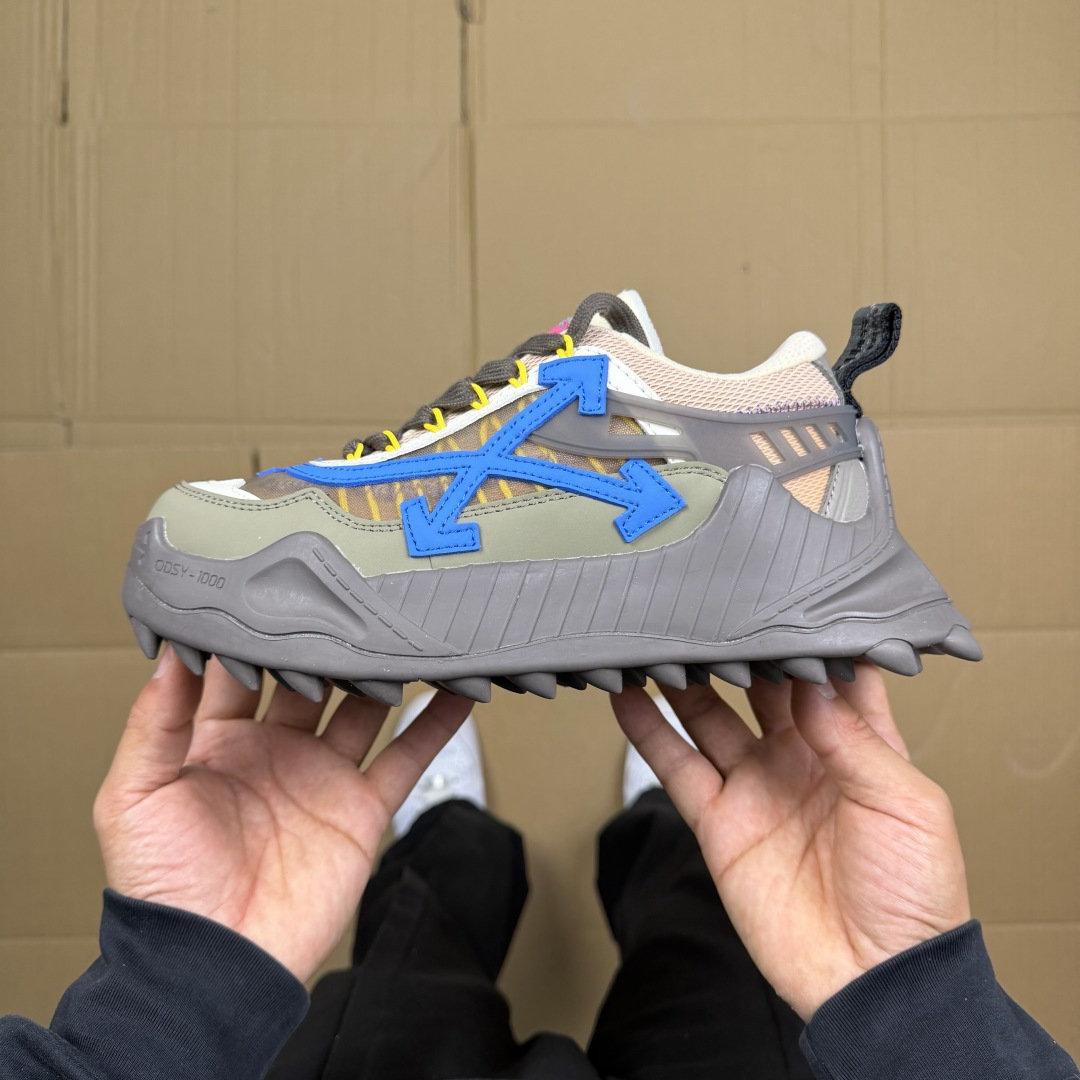 OW解构跑步鞋 OFF-WHITE ODSY -1000老爹风高端产物 原鞋购入 细节拉满 ①由全新磨具