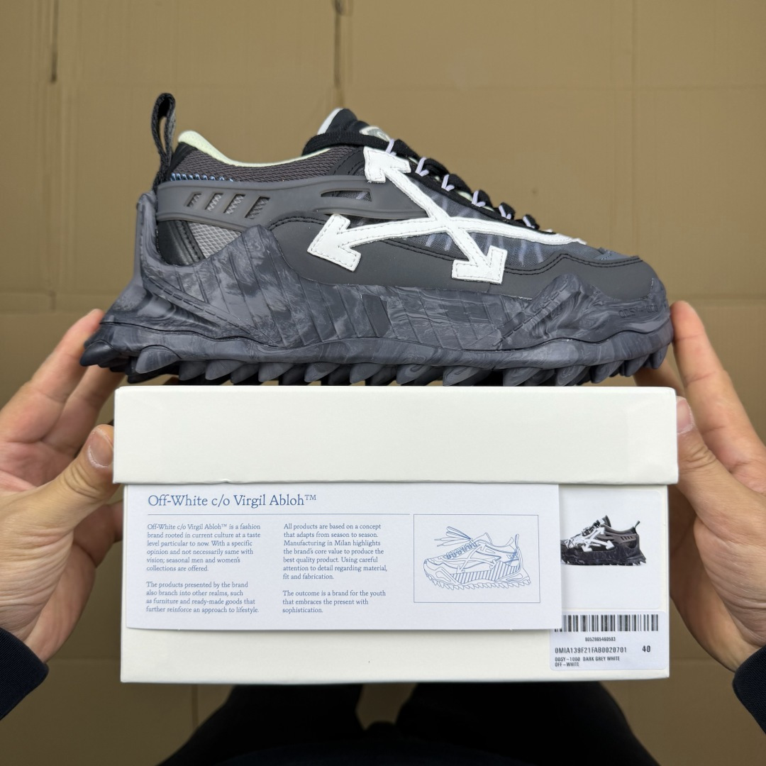 OW解构跑步鞋 OFF-WHITE ODSY -1000老爹风高端产物 原鞋购入 细节拉满 ①由全新磨具