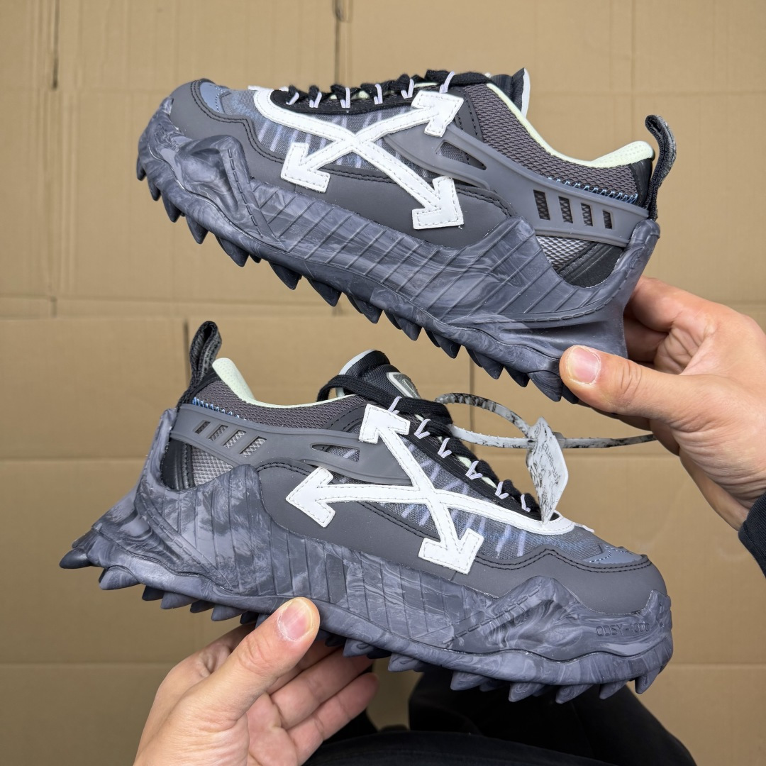 OW解构跑步鞋 OFF-WHITE ODSY -1000老爹风高端产物 原鞋购入 细节拉满 ①由全新磨具