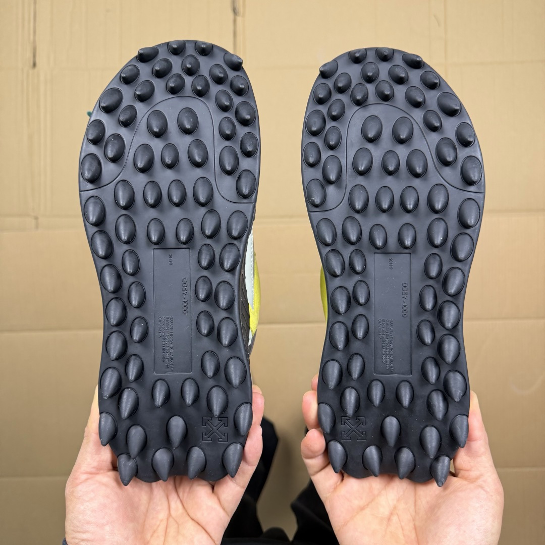 OW解构跑步鞋 OFF-WHITE ODSY -1000老爹风高端产物 原鞋购入 细节拉满 ①由全新磨具