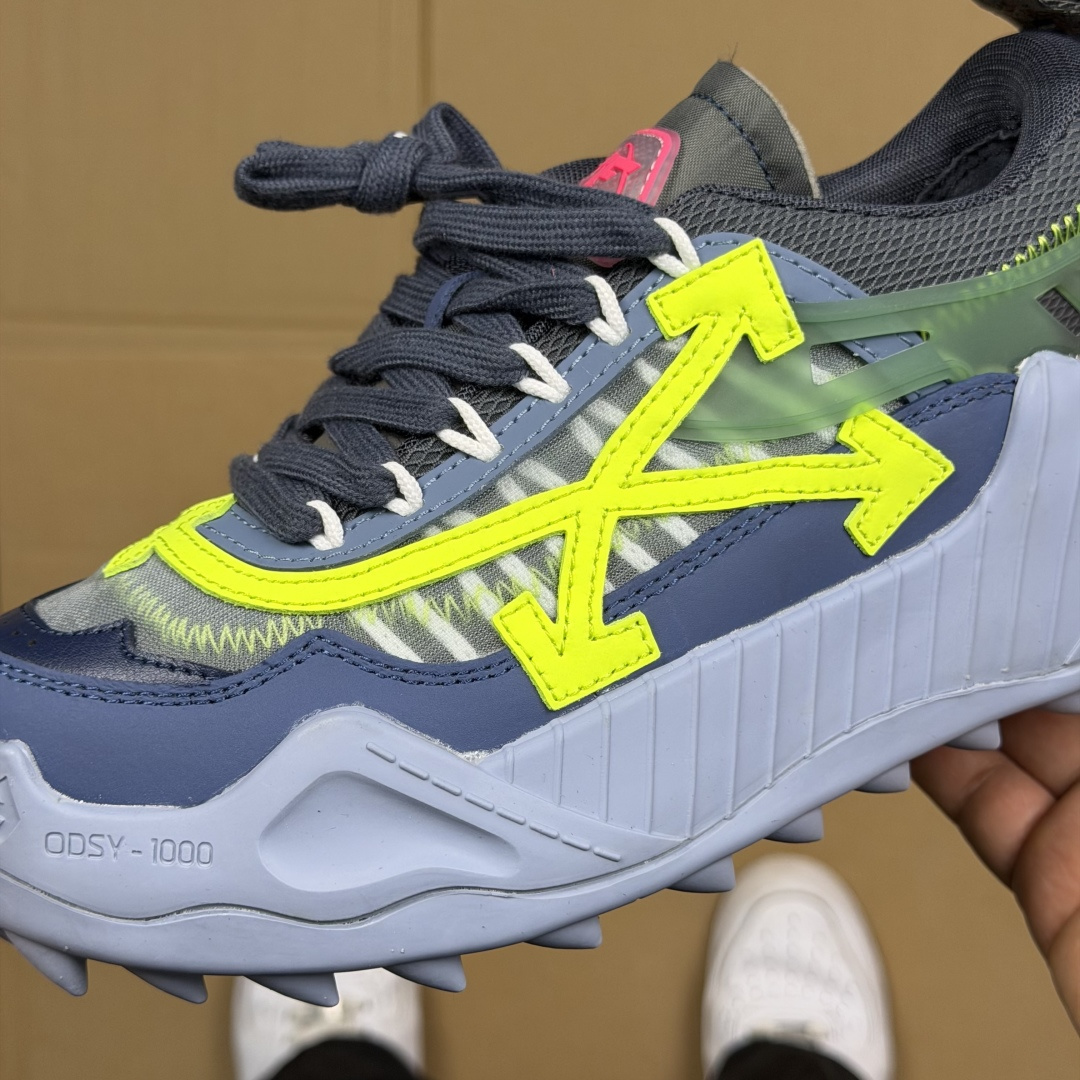 OW解构跑步鞋 OFF-WHITE ODSY -1000老爹风高端产物 原鞋购入 细节拉满 ①由全新磨具