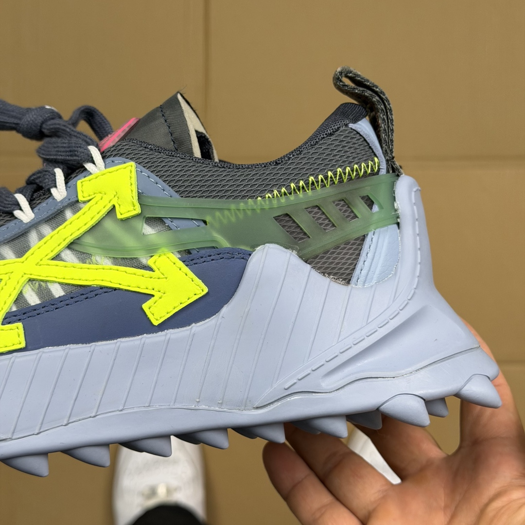 OW解构跑步鞋 OFF-WHITE ODSY -1000老爹风高端产物 原鞋购入 细节拉满 ①由全新磨具