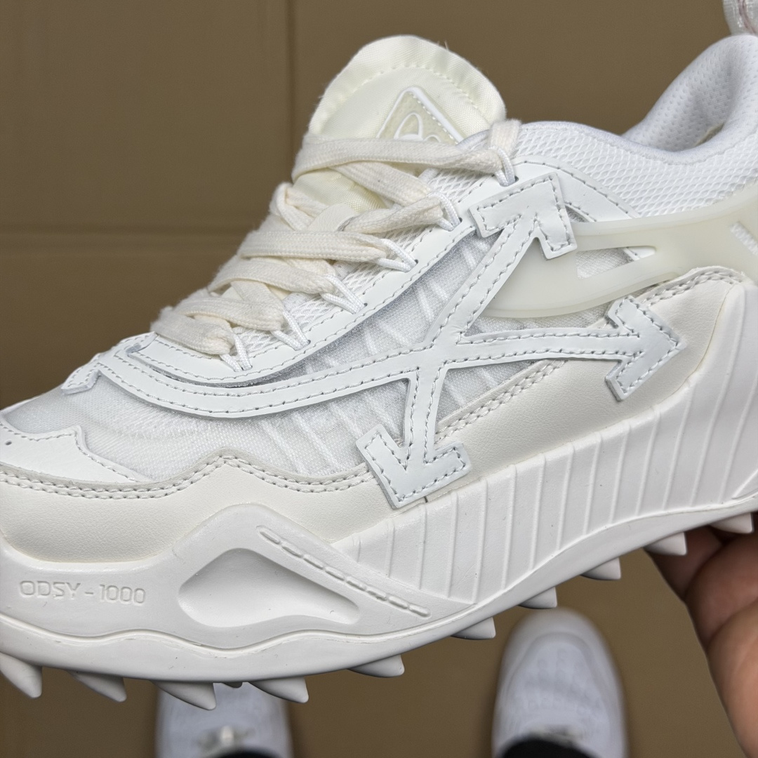 OW解构跑步鞋 OFF-WHITE ODSY -1000老爹风高端产物 原鞋购入 细节拉满 ①由全新磨具