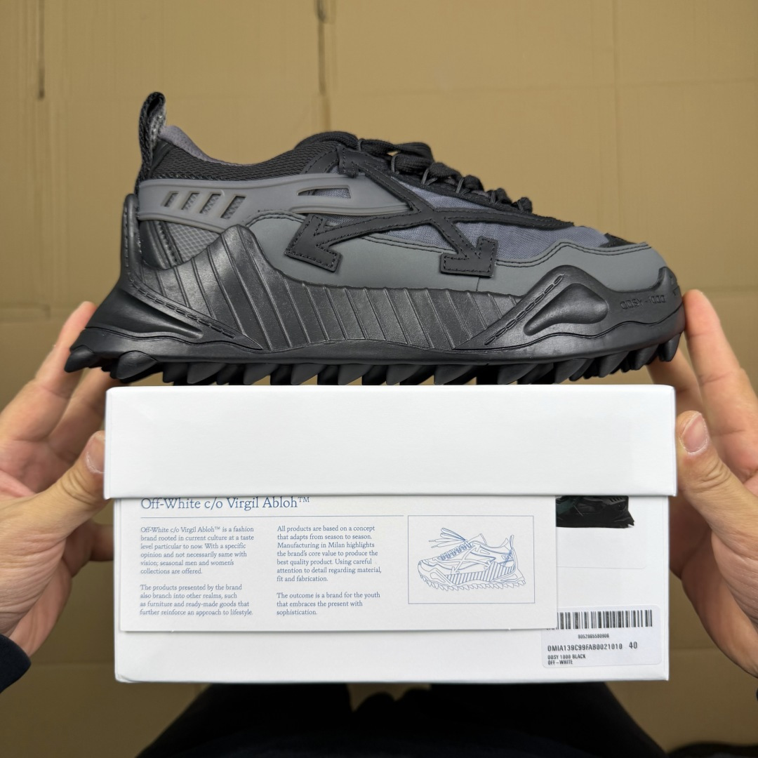 OW解构跑步鞋 OFF-WHITE ODSY -1000老爹风高端产物 原鞋购入 细节拉满 ①由全新磨具
