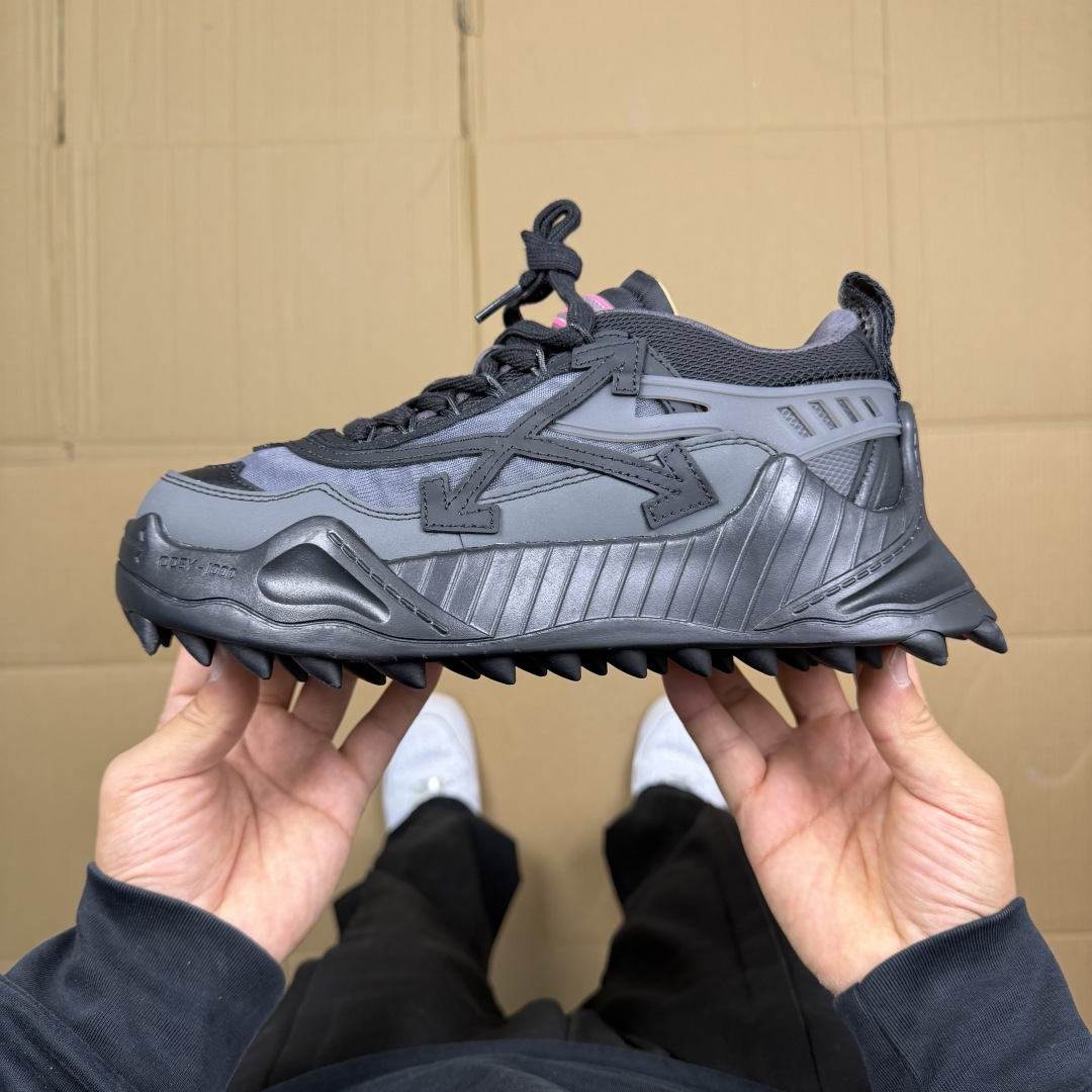 OW解构跑步鞋 OFF-WHITE ODSY -1000老爹风高端产物 原鞋购入 细节拉满 ①由全新磨具