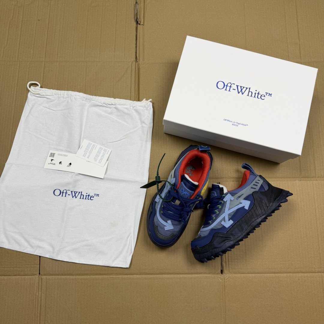 OW解构跑步鞋 OFF-WHITE ODSY -1000老爹风高端产物 原鞋购入 细节拉满 ①由全新磨具