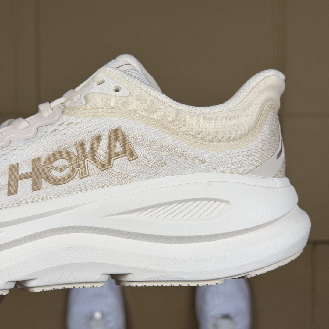【WM】Hoka One One Bondi 9 跑步鞋纯原大厂出品！品质库存稳定放心推！第8色：米色-
