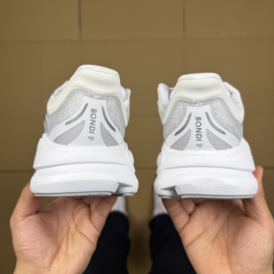 【WM】Hoka One One Bondi 9 跑步鞋纯原大厂出品！品质库存稳定放心推！第11色：白灰