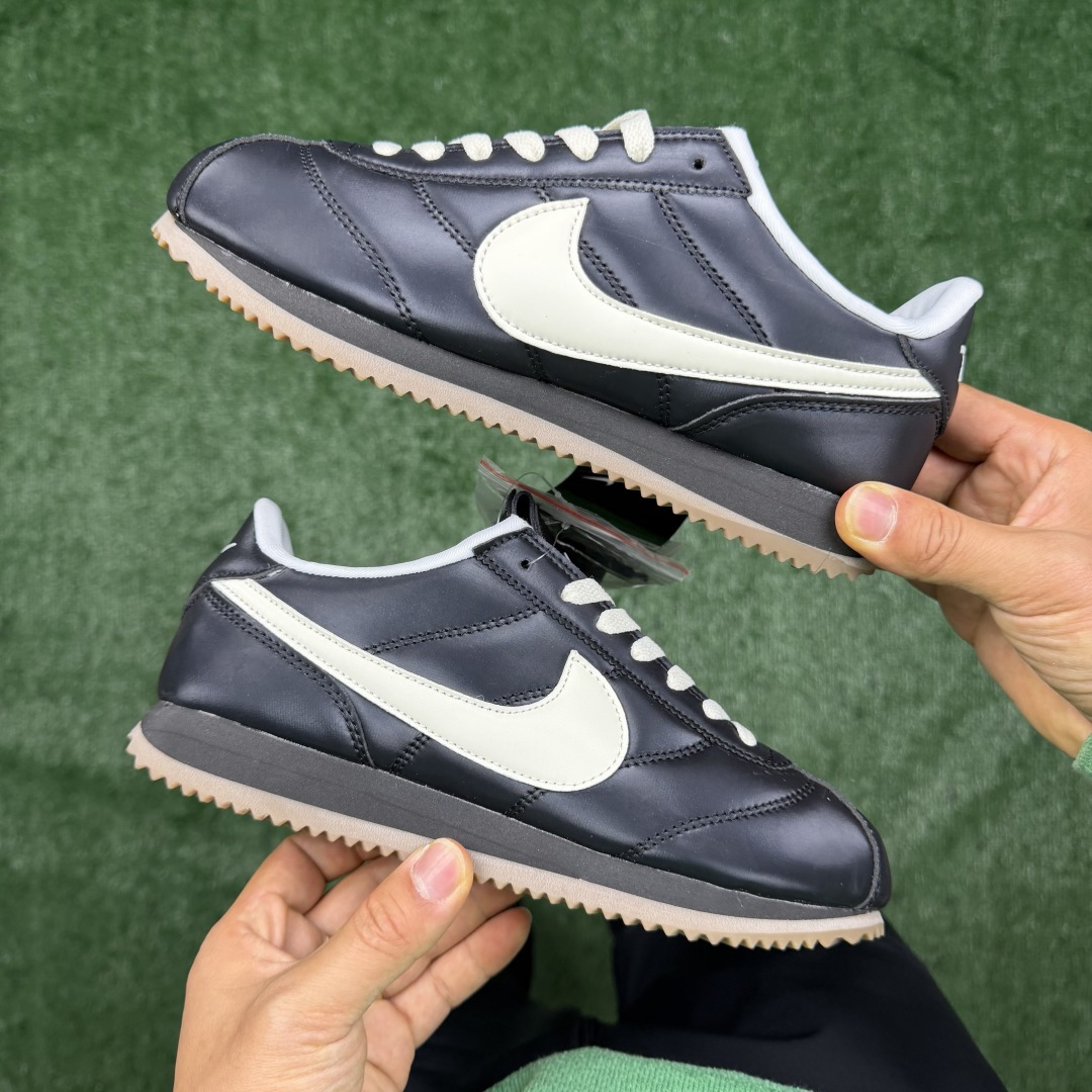 可拆鞋舌特殊色超级性价比阿甘！共27色Nike Cortez SE Tiempo 可拆卸鞋舌，一鞋两穿冲