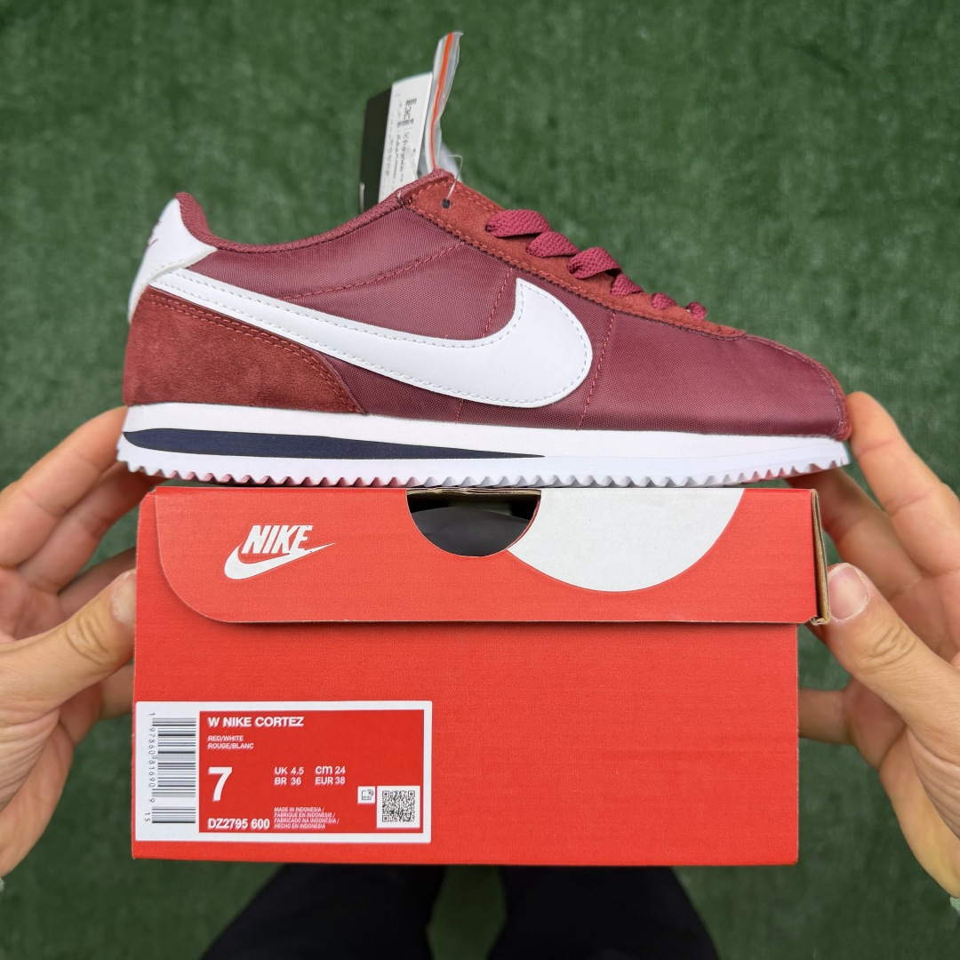 超级性价比阿甘！共27色Nike Cortez 布面酒红冲量产品价格一步到位！货号：DZ2795-100
