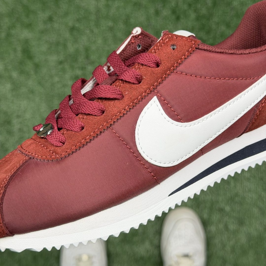 超级性价比阿甘！共27色Nike Cortez 布面酒红冲量产品价格一步到位！货号：DZ2795-100