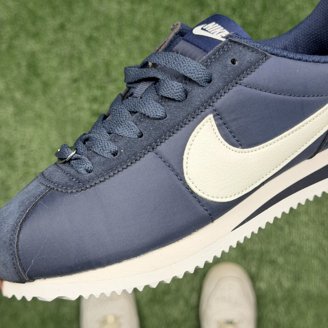 超级性价比阿甘！共27色Nike Cortez SE 布面深蓝冲量产品价格一步到位！货号：HF0263-