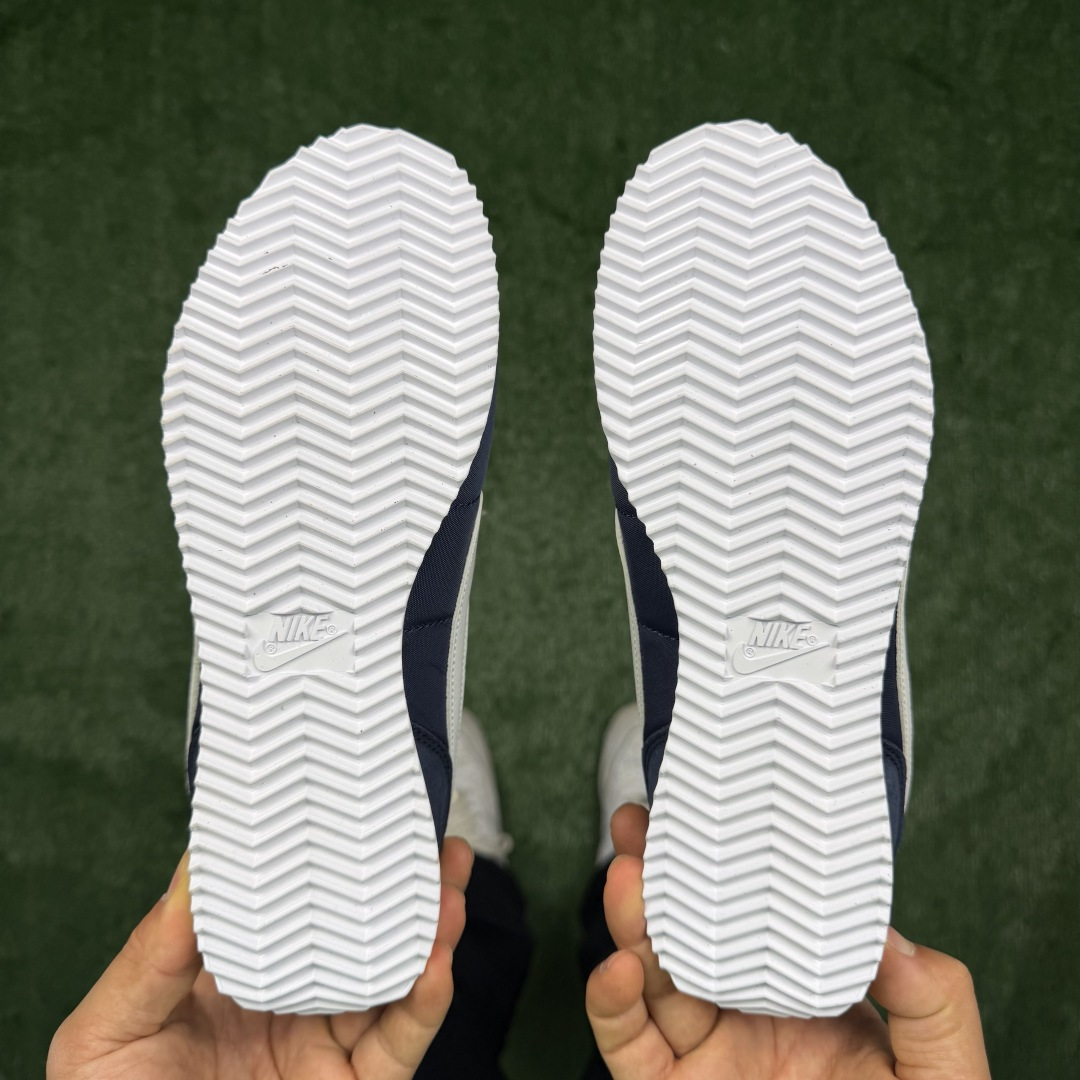 超级性价比阿甘！共27色Nike Cortez SE 布面深蓝冲量产品价格一步到位！货号：HF0263-