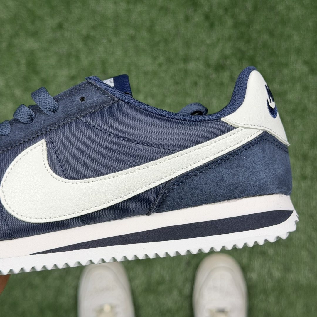 超级性价比阿甘！共27色Nike Cortez SE 布面深蓝冲量产品价格一步到位！货号：HF0263-