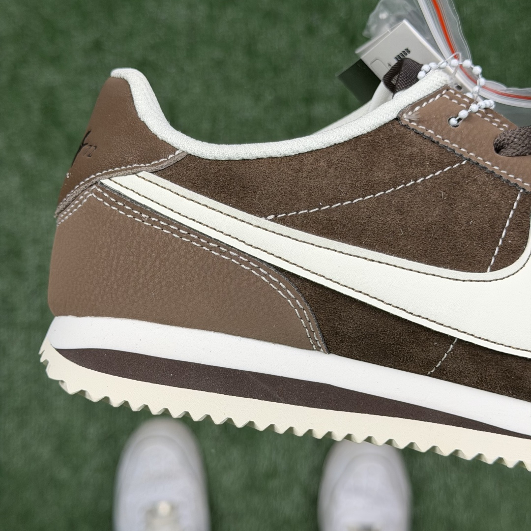 超级性价比阿甘！共27色Nike Cortez SE 翻毛皮棕色冲量产品价格一步到位！货号：FQ8144