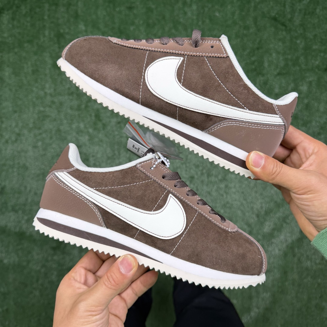 超级性价比阿甘！共27色Nike Cortez SE 翻毛皮棕色冲量产品价格一步到位！货号：FQ8144