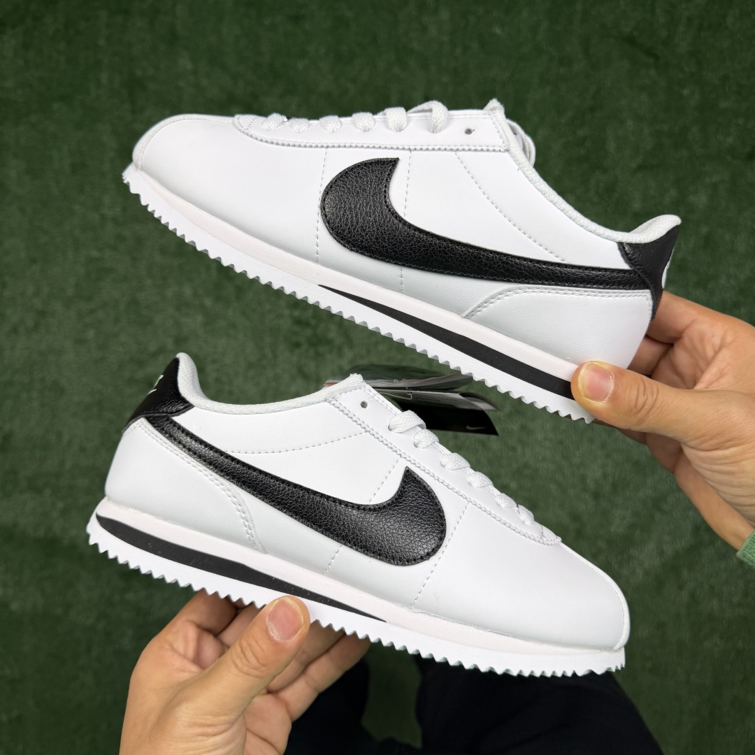 超级性价比阿甘！共27色Nike Cortez SE 皮面白黑冲量产品价格一步到位！货号：DN1791-