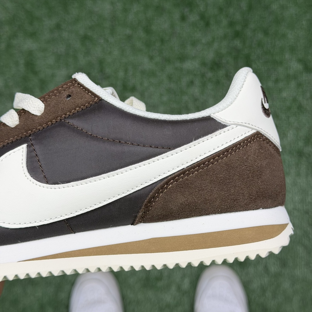 超级性价比阿甘！共27色Nike Cortez SE 布面棕色冲量产品价格一步到位！货号：DZ2795-