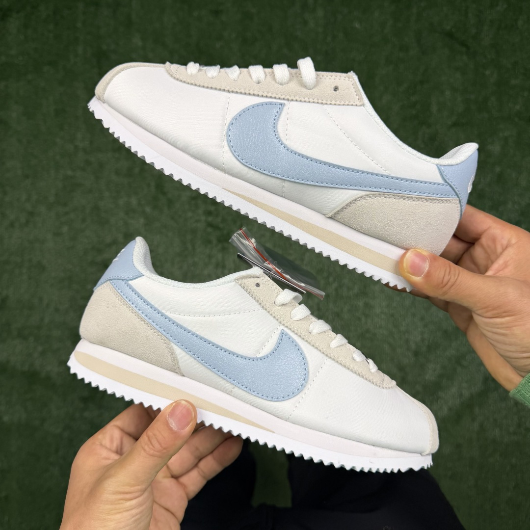 超级性价比阿甘！共27色Nike Cortez SE 布面白蓝冲量产品价格一步到位！货号：DZ2795-