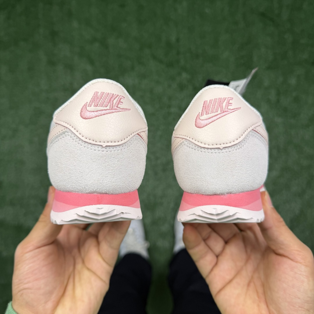 超级性价比阿甘！共27色Nike Cortez SE 布面白粉冲量产品价格一步到位！货号：HF6410-