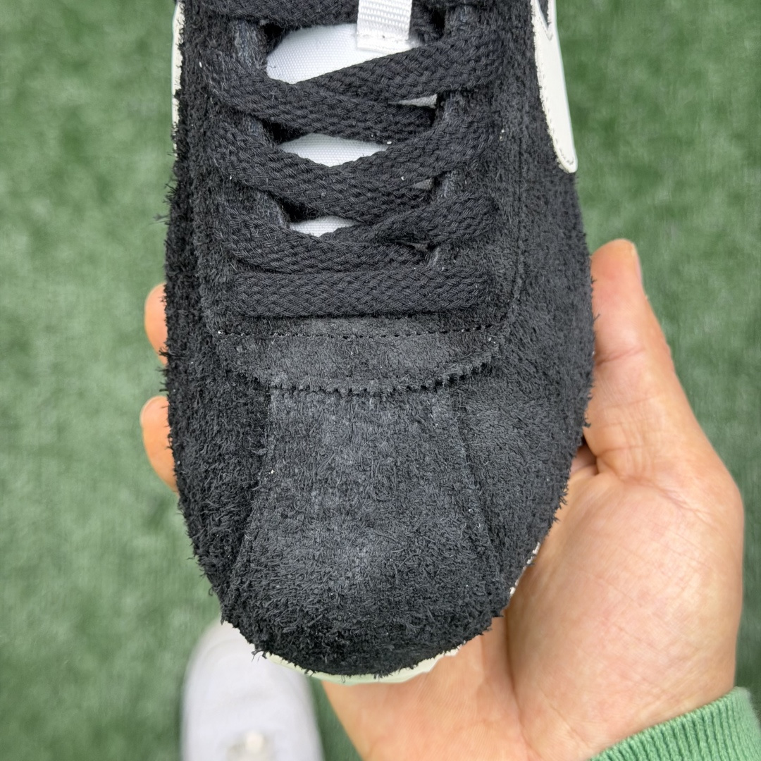 超级性价比阿甘！共27色Nike Cortez SE 翻毛皮长绒毛黑白冲量产品价格一步到位！货号：FJ2
