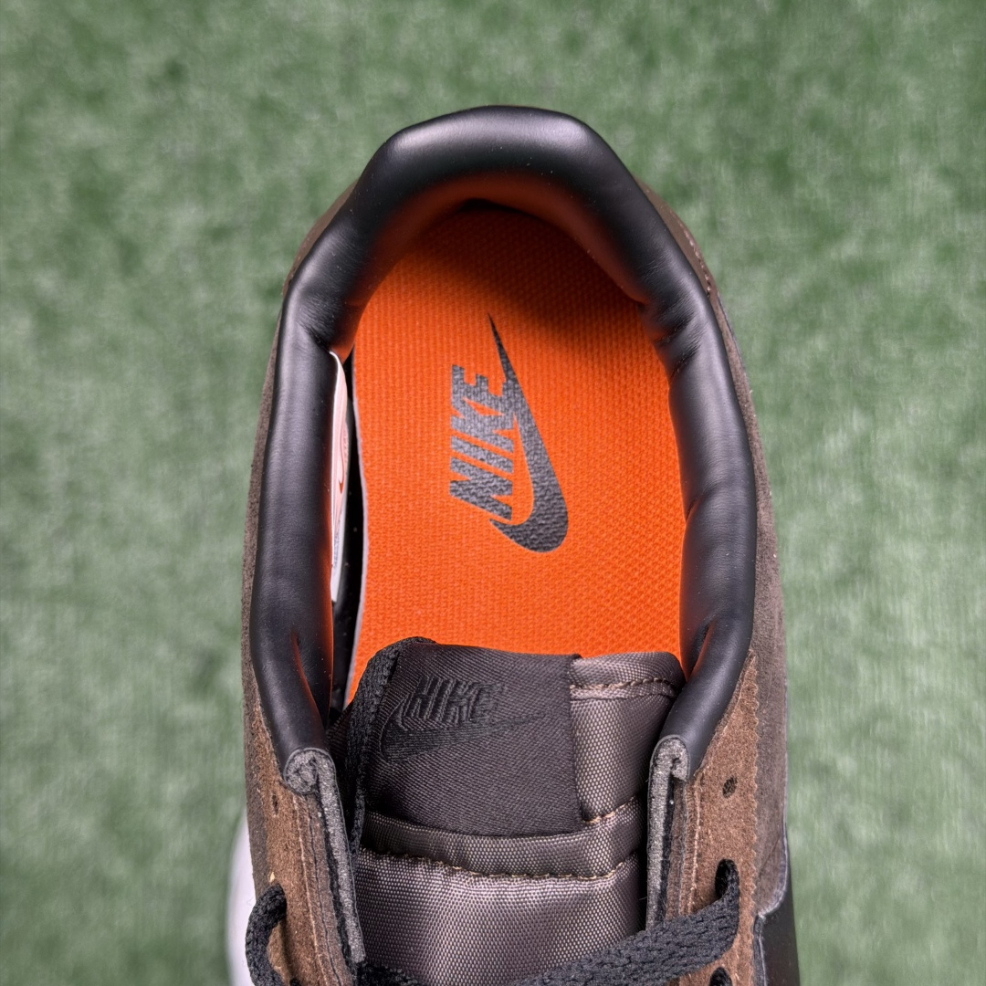 超级性价比阿甘！共27色Nike Cortez SE 翻毛皮长绒毛棕黑冲量产品价格一步到位！货号：FJ5