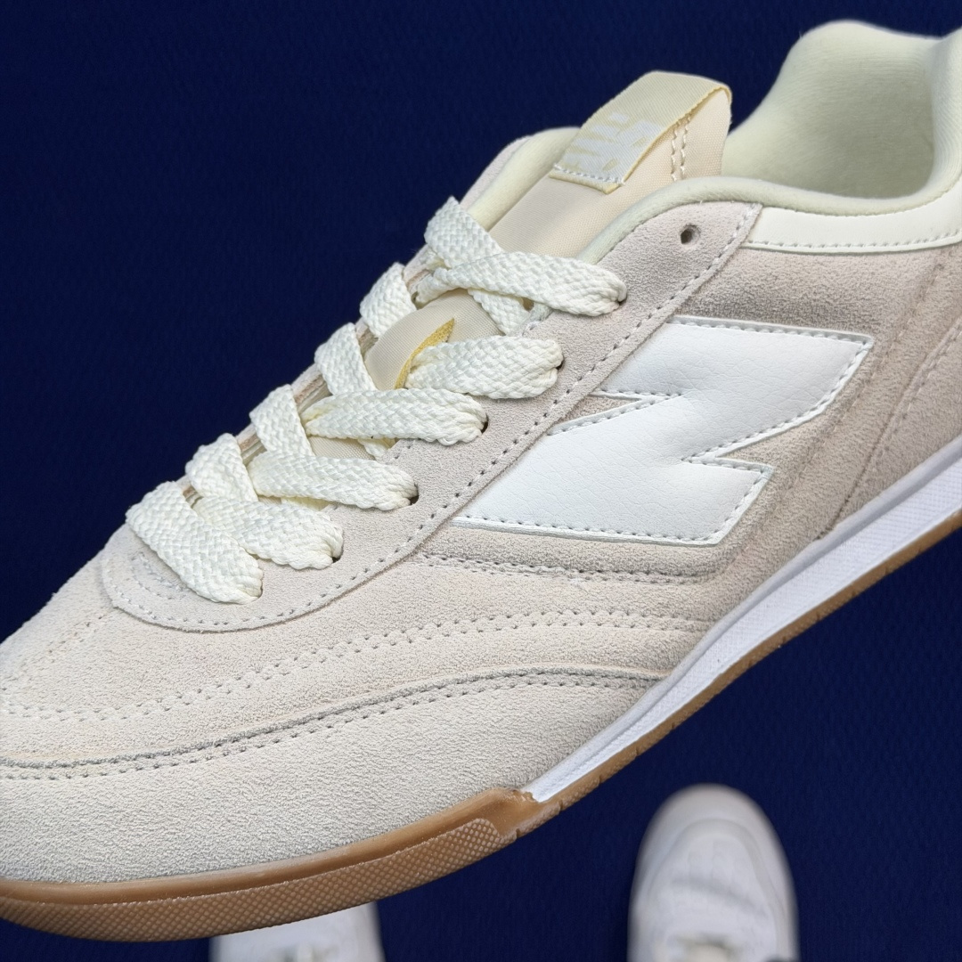 新百伦系列 New Balance NB URC42 货号：URC42EA灰白色 尺码：36-45带半码