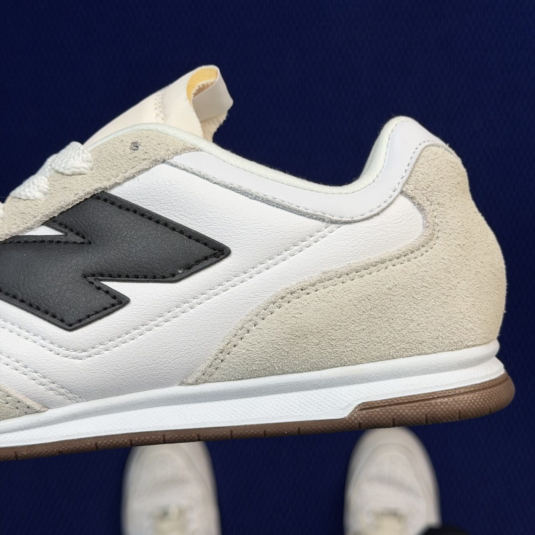 新百伦系列 New Balance NB URC42 货号：URC42LA 白色/米白 尺码：36-45