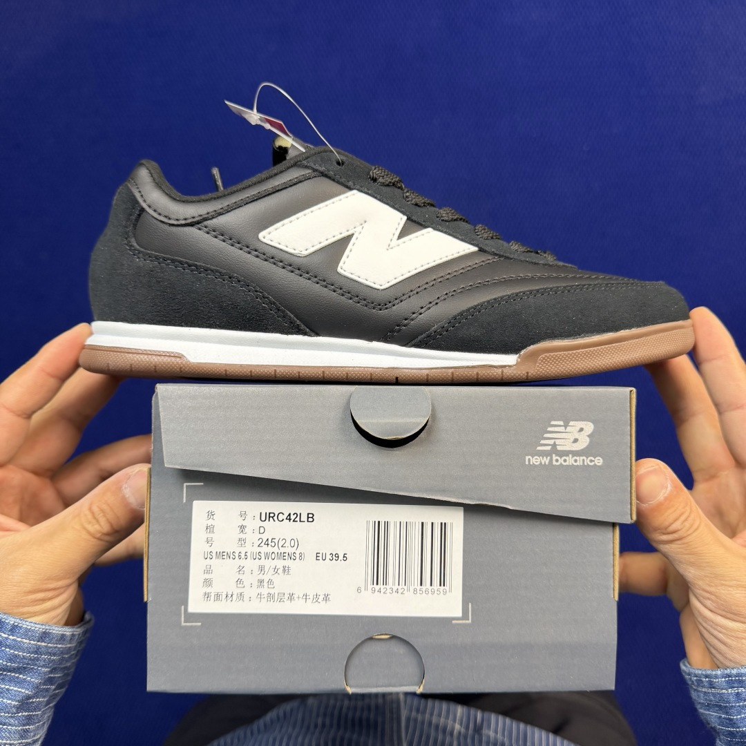 新百伦系列 New Balance NB URC42 货号：URC42LB黑白 尺码：36-45带半码