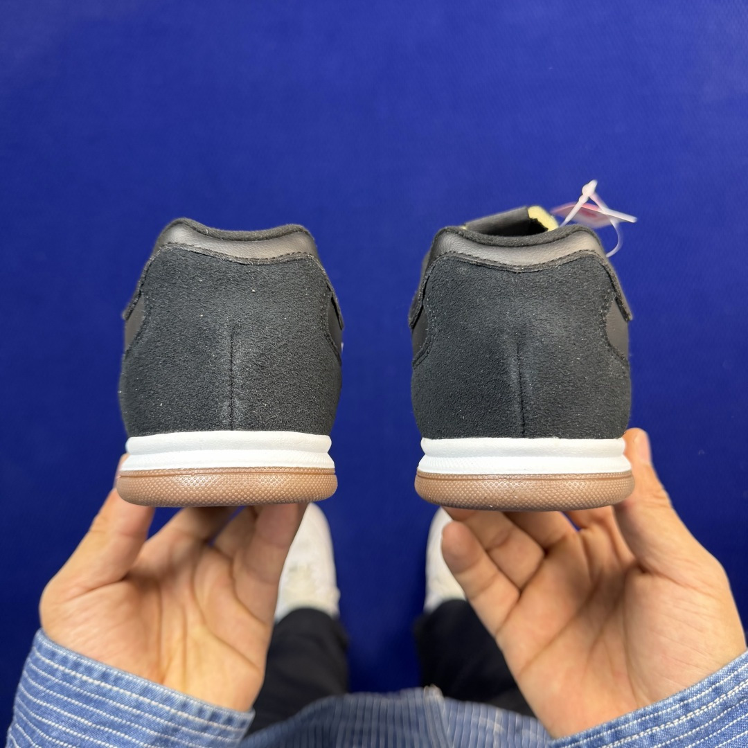 新百伦系列 New Balance NB URC42 货号：URC42LB黑白 尺码：36-45带半码
