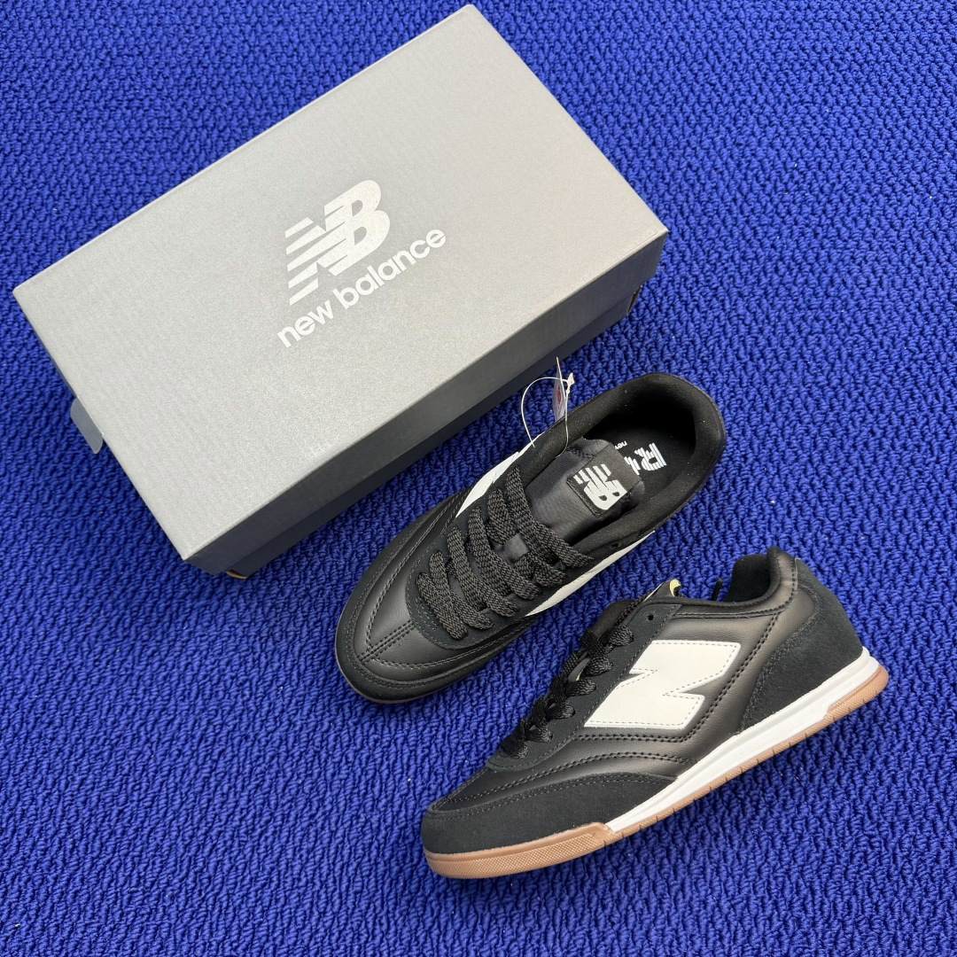 新百伦系列 New Balance NB URC42 货号：URC42LB黑白 尺码：36-45带半码