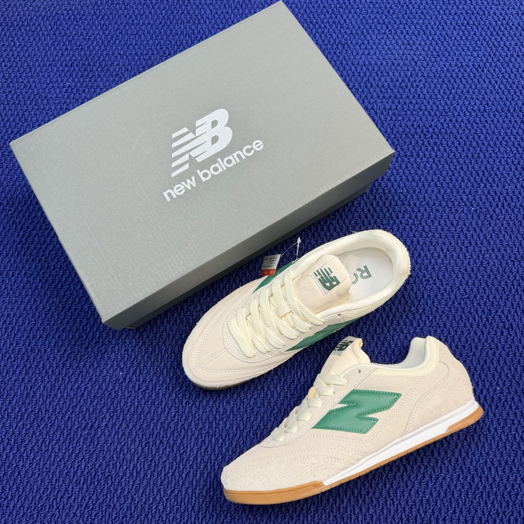 新百伦系列 New Balance NB URC42 货号：URC42HG灰色 尺码：36-45带半码