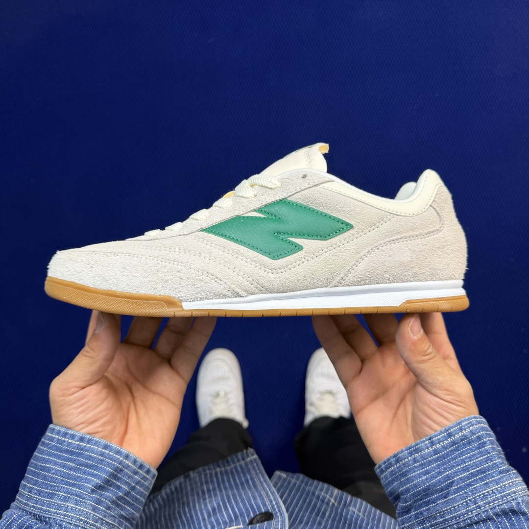 新百伦系列 New Balance NB URC42 货号：URC42HG灰色 尺码：36-45带半码
