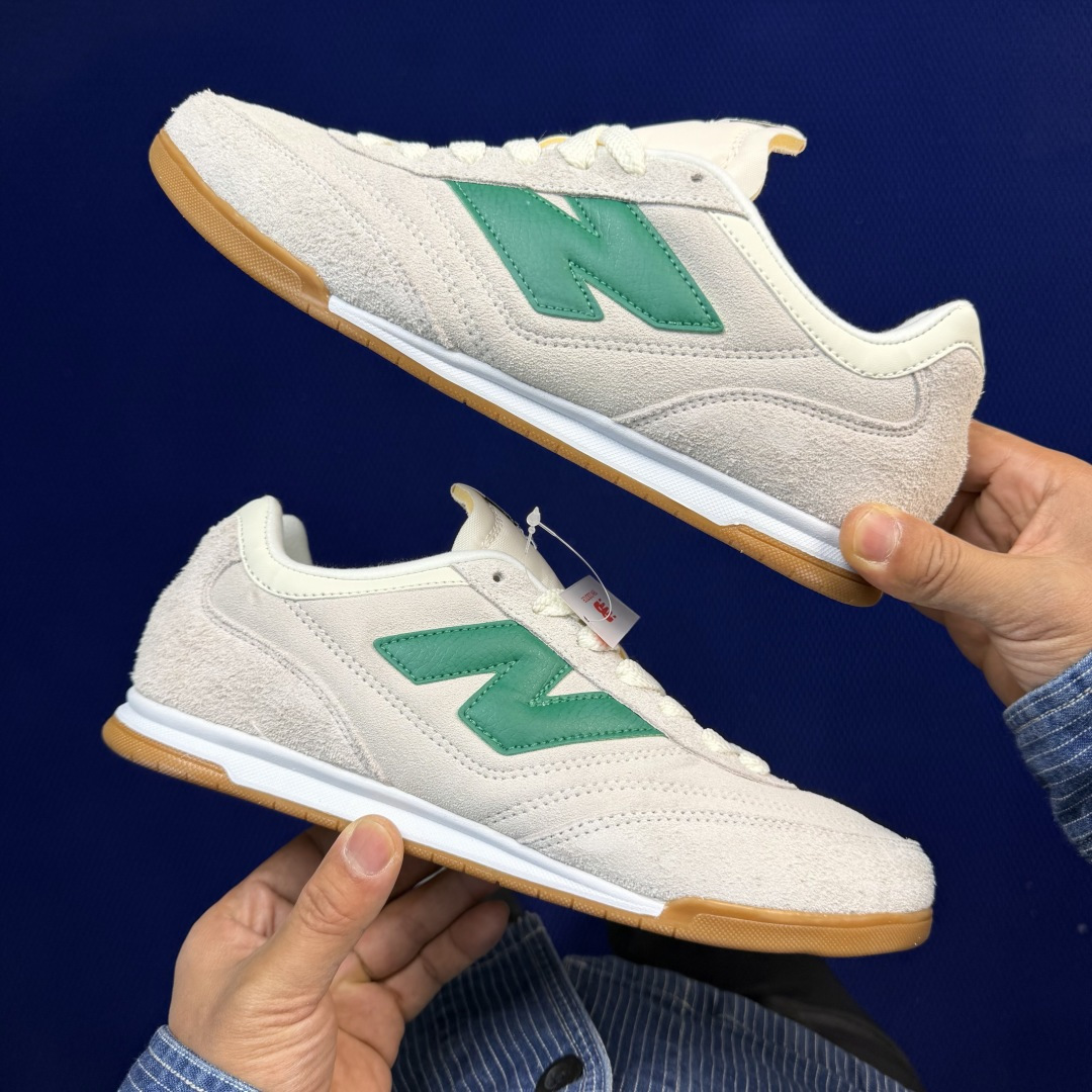 新百伦系列 New Balance NB URC42 货号：URC42HG灰色 尺码：36-45带半码