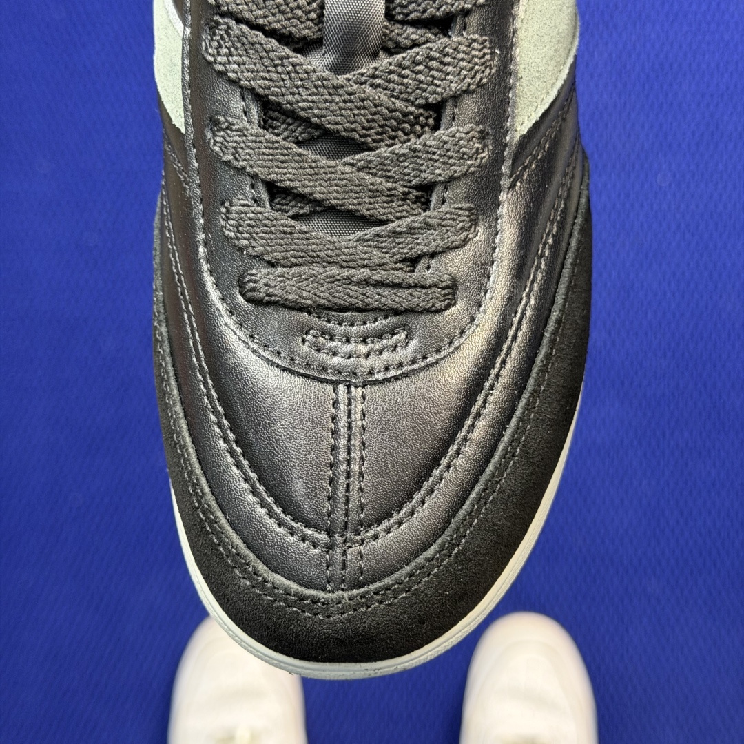 新百伦系列 New Balance NB URC42 货号：URC42JW黑色 尺码：36-45带半码