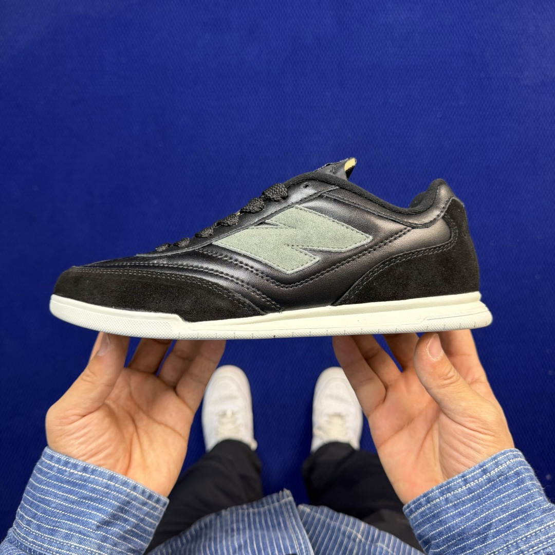新百伦系列 New Balance NB URC42 货号：URC42JW黑色 尺码：36-45带半码