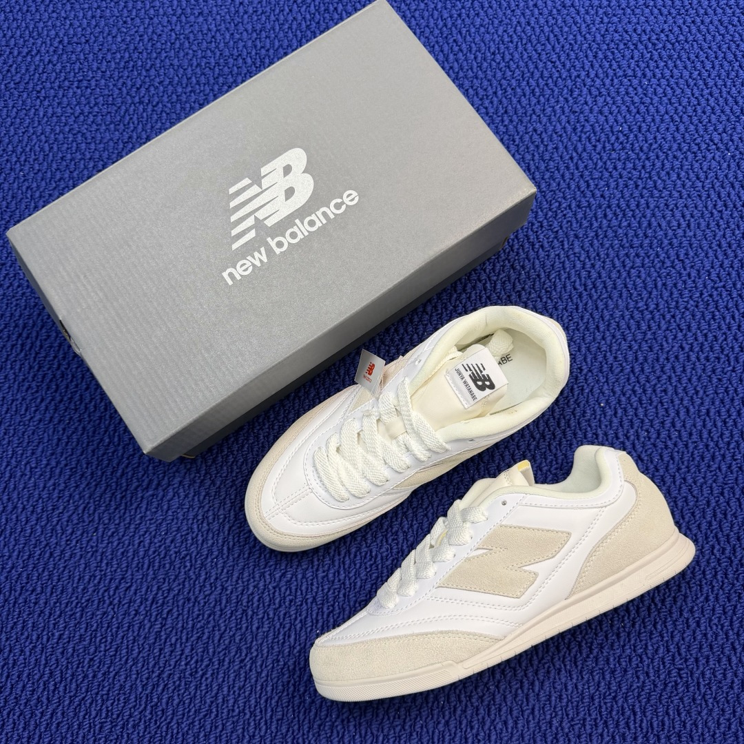 新百伦系列 New Balance NB URC42 货号：URC42WW米白色 尺码：36-45带半码