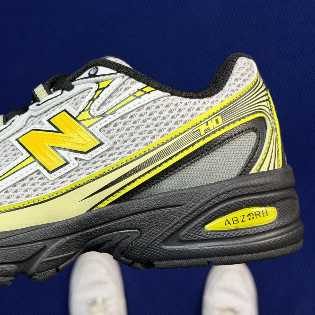 新百伦系列 New Balance NB 740 共17色！休闲跑鞋 第5色：U740FR2 白灰黑尺码