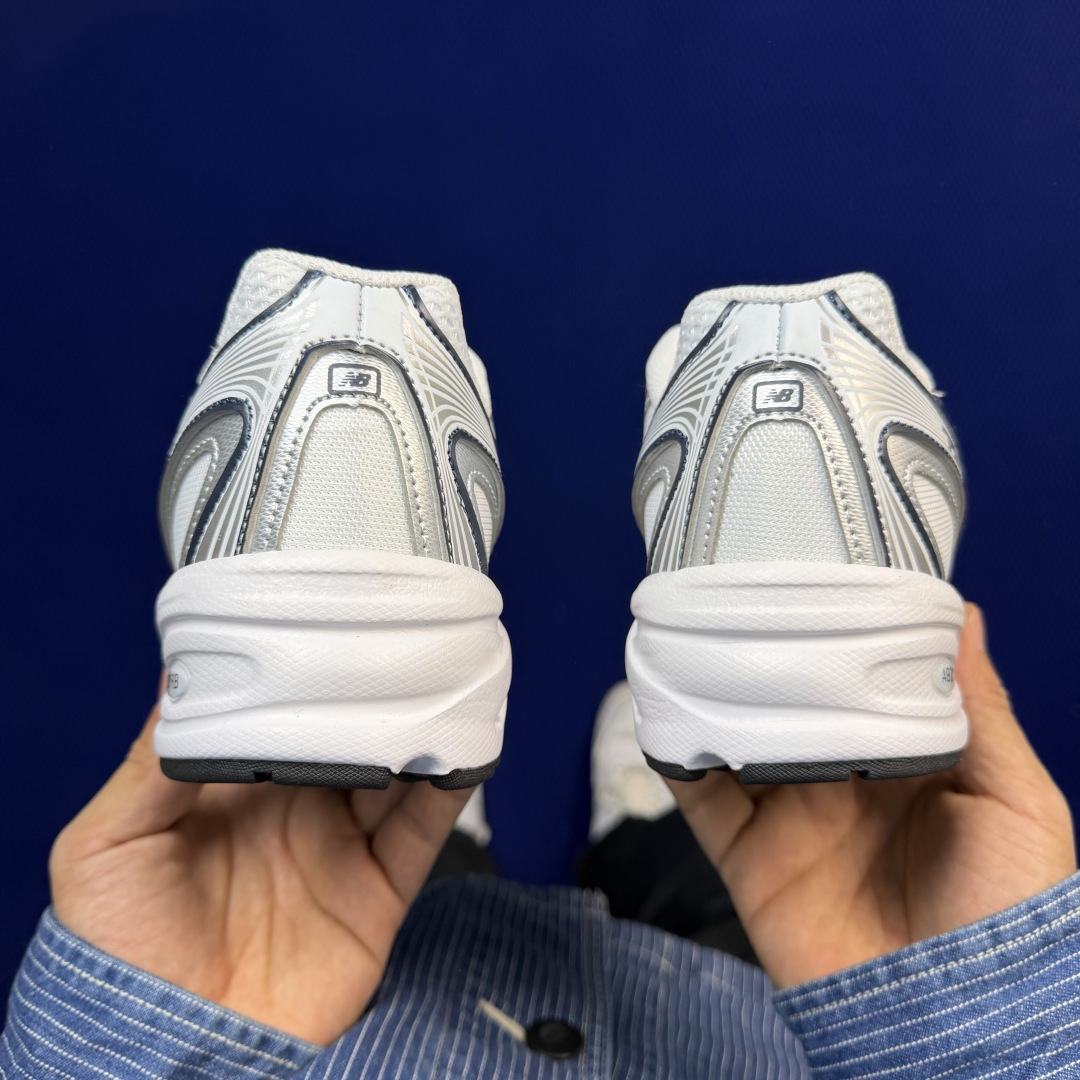 新百伦系列 New Balance NB 740 共17色！休闲跑鞋 第15色：U740WN2白黑色尺码