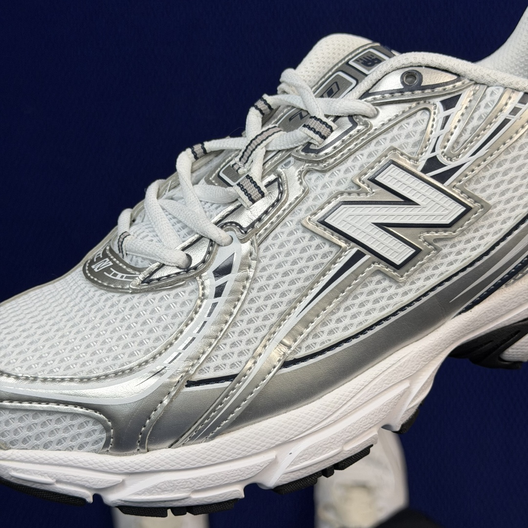 新百伦系列 New Balance NB 740 共17色！休闲跑鞋 第15色：U740WN2白黑色尺码