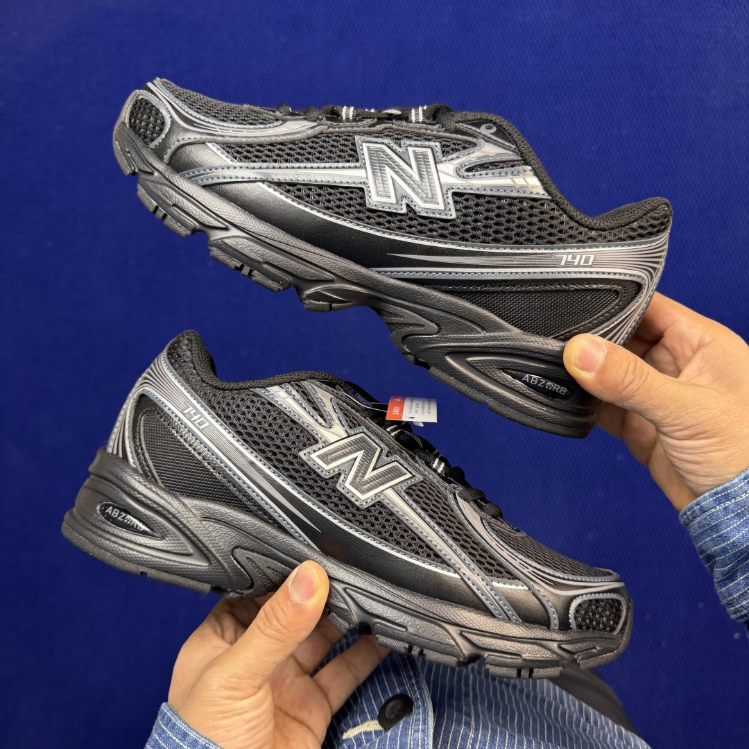 新百伦系列 New Balance NB 740 共17色！休闲跑鞋 第17色：U740BM2黑银色尺码