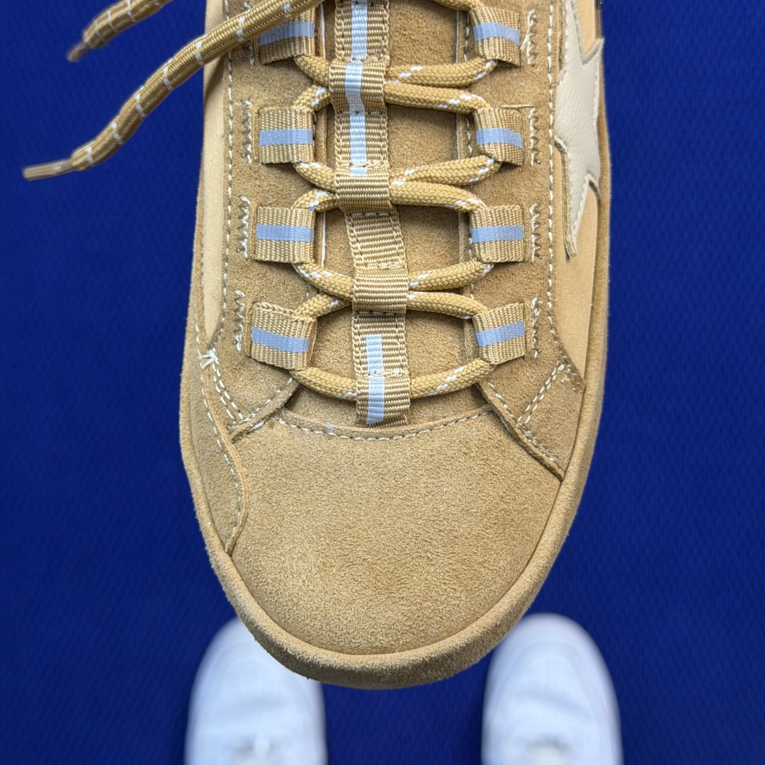 Golden Goose Super-Star 厚底做旧星星板鞋Size：35 36 37 38 39 