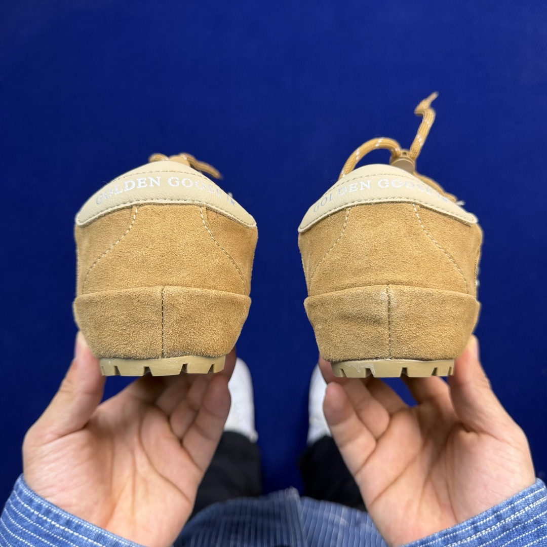 Golden Goose Super-Star 厚底做旧星星板鞋Size：35 36 37 38 39 