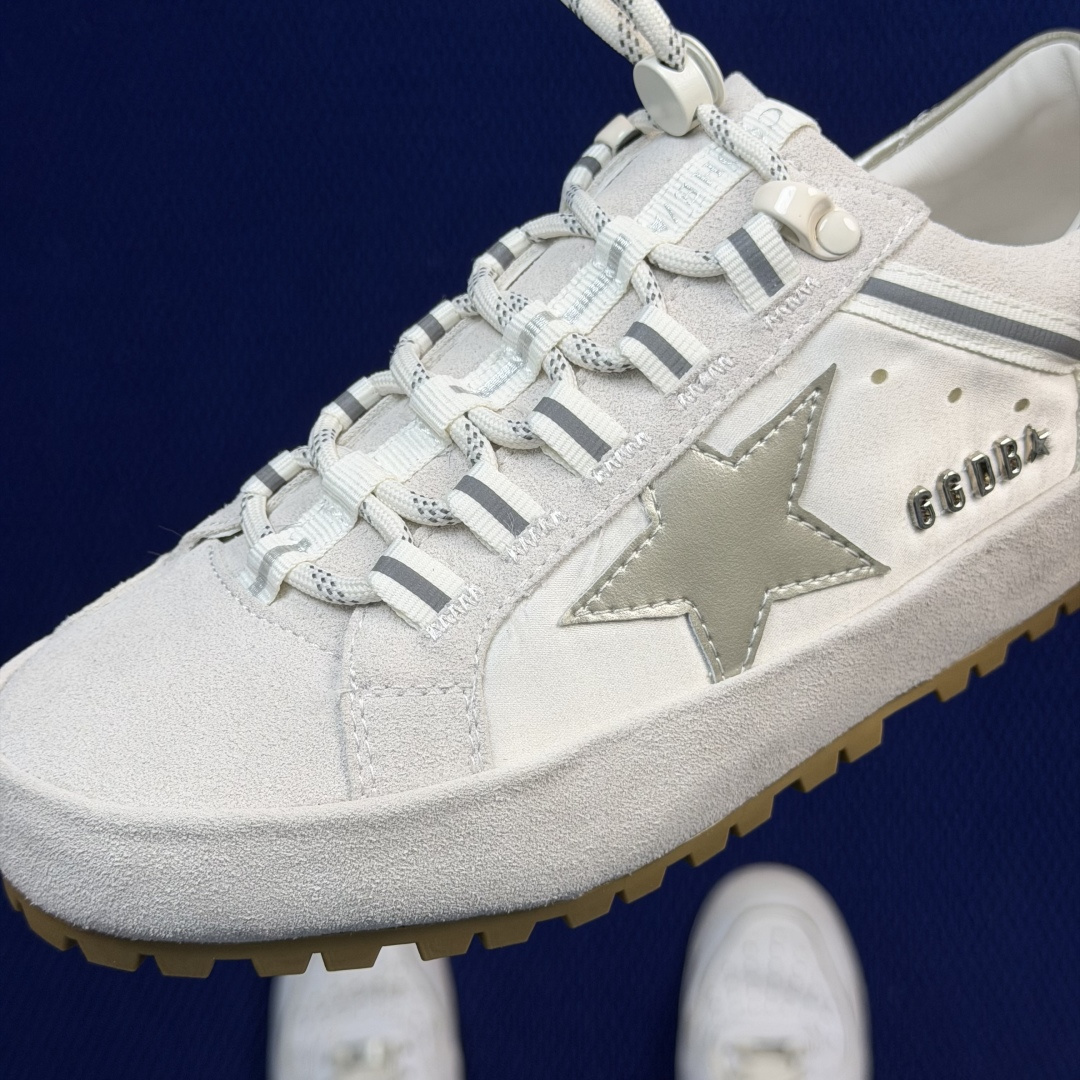 Golden Goose Super-Star 厚底做旧星星板鞋Size：35 36 37 38 39 