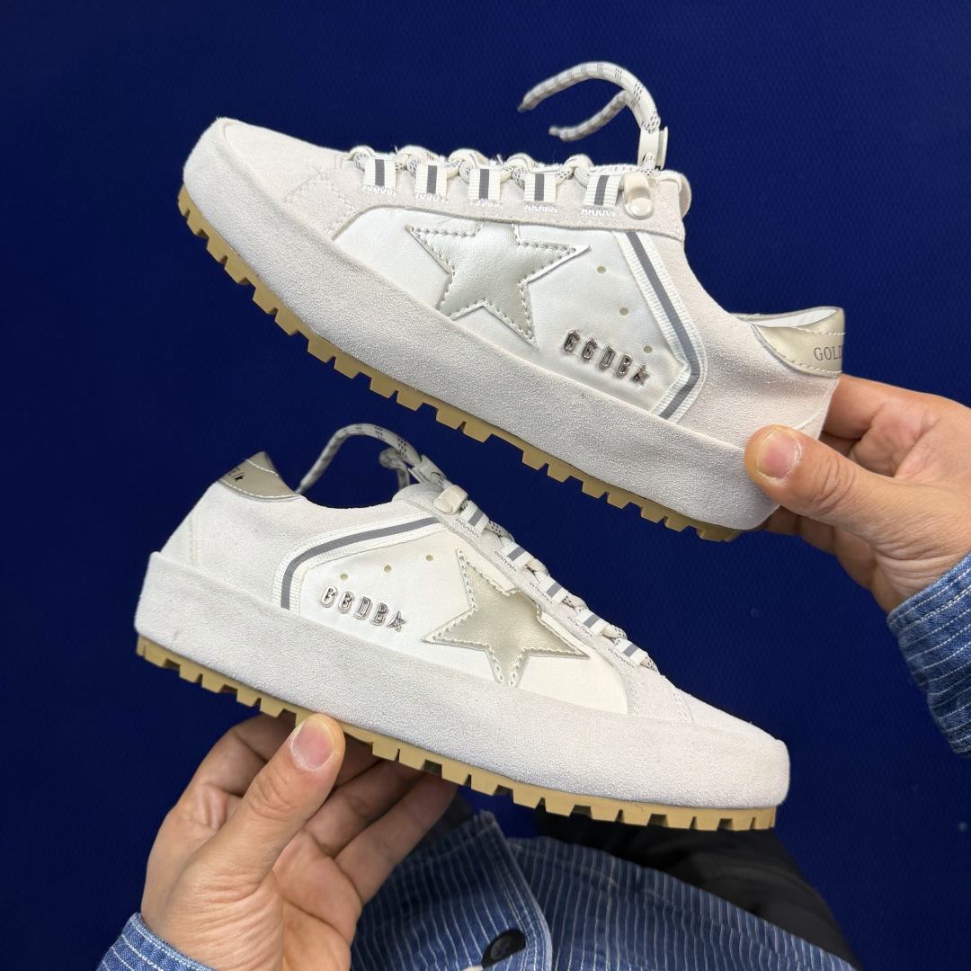 Golden Goose Super-Star 厚底做旧星星板鞋Size：35 36 37 38 39 