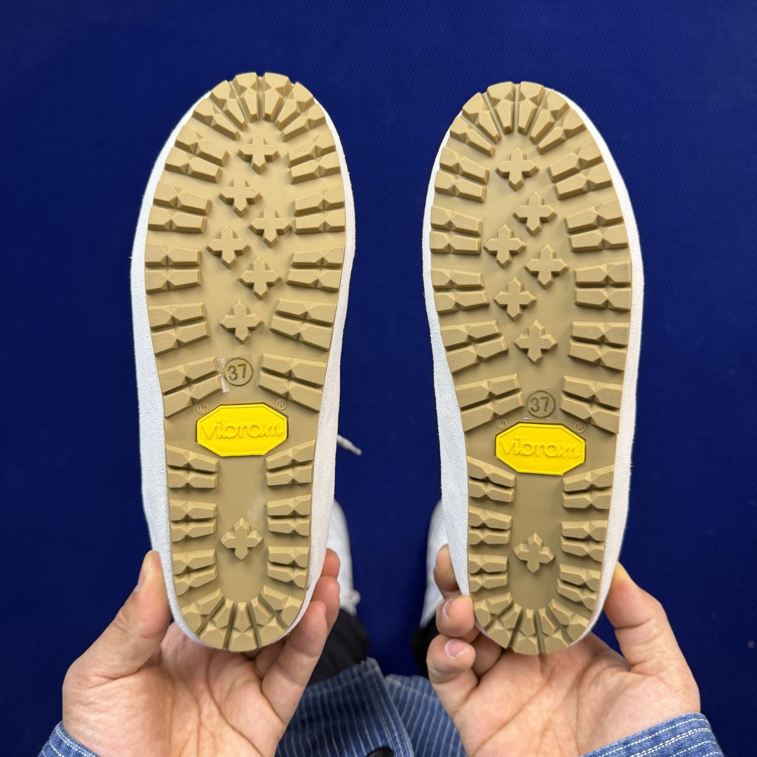 Golden Goose Super-Star 厚底做旧星星板鞋Size：35 36 37 38 39 
