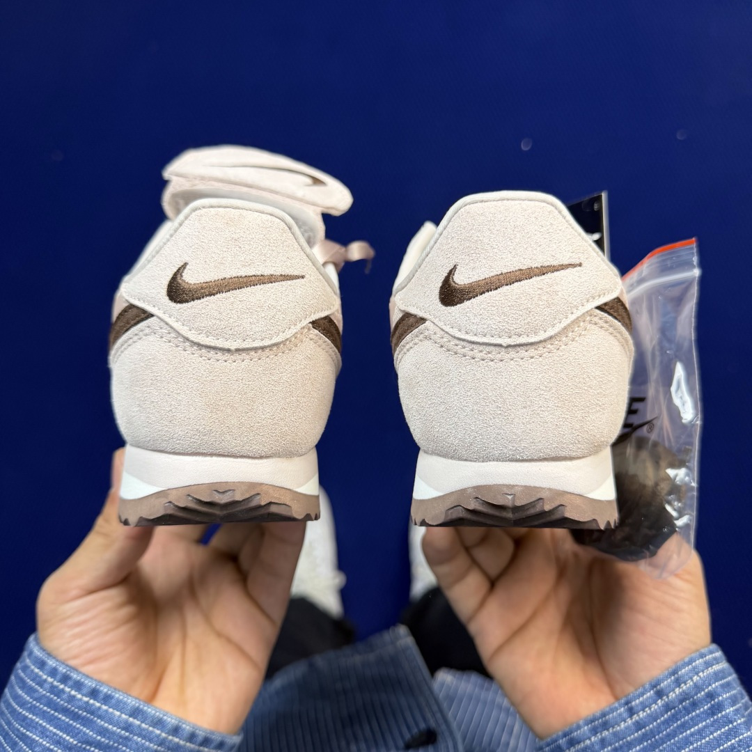 可拆鞋舌特殊色超级性价比阿甘！共28色Nike Cortez SE Tiempo 可拆卸鞋舌，一鞋两穿冲
