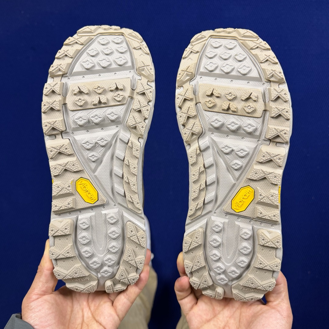 极致性价比 HOKA ONE ONE Tor Ultra 托亚 户外防水登山徒步鞋 共7色 第1色:浅沙/STPST 极致性价比 HOKA ONE ONE Tor Ultra 托亚 户外防水登山徒步鞋 共7色 第1色:浅沙/STPST